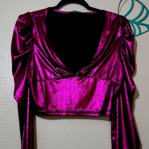 Long-puffed sleeve top